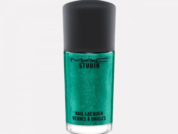 0820_3e7_mac_fp_studionaillacquer_stylematters_white_72dpicmyk_1.jpg (18.03 Kb)
