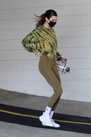 1954_6.jpg (26.14 Kb)