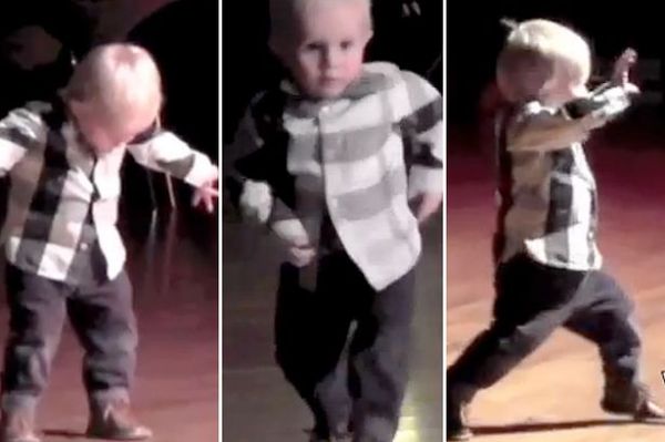2-year-old_dancing_the_jive.jpg (30.97 Kb)