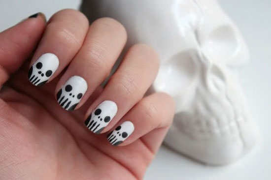 25-simple-easy-scary-halloween-nail-art-designs-ideas-pictures-2012-7.jpg (24.23 Kb)