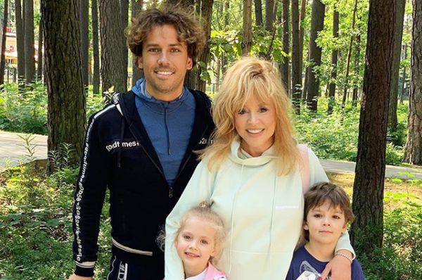 6443_yayayalrvapmppaapi.jpg (68.86 Kb)