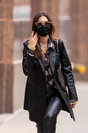 7405_6.jpg (26.23 Kb)