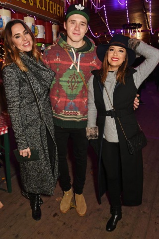 7674_hyde-park-winter-wonderland-vip-preview-night.jpg (69.25 Kb)