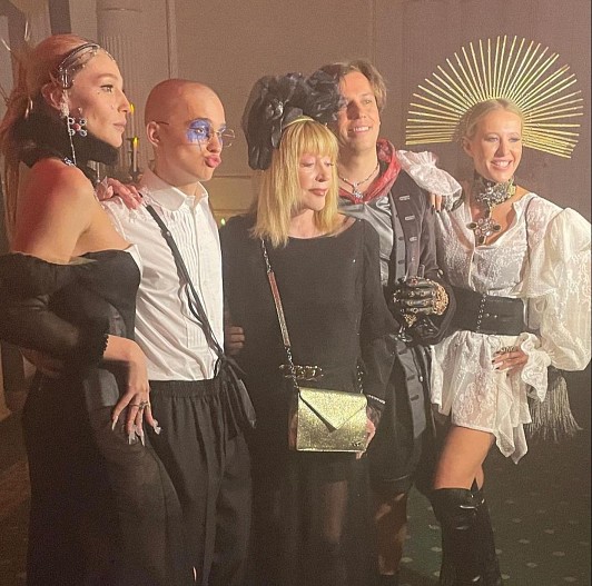 8569_don-t-won-t-shan-t.jpeg (87.22 Kb)