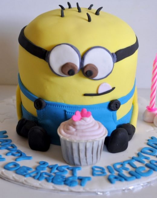 9196860-r3l8t8d-650-cute-birthday-cakes-with-cupcake-for-boys-1.jpg (38.77 Kb)