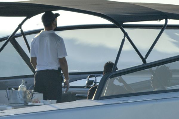 9805_b4.jpg (30.92 Kb)