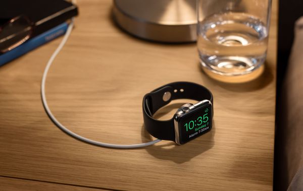 apple-watch-faq-nightstand-mode.jpeg (29 Kb)