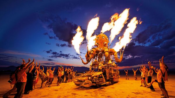 burning-man-to-become-carbon-negative-by-2030-01.jpg (39.35 Kb)