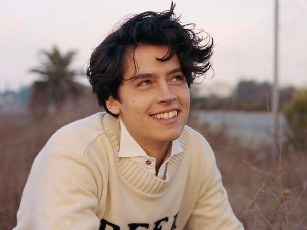 cole-sprouse.jpg (30.3 Kb)