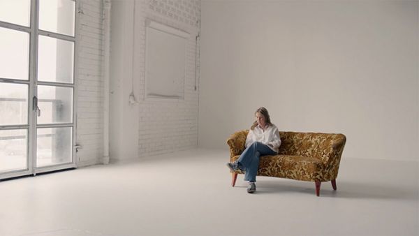 dove-touching-ad-feat-blind-womens.jpg (17.66 Kb)
