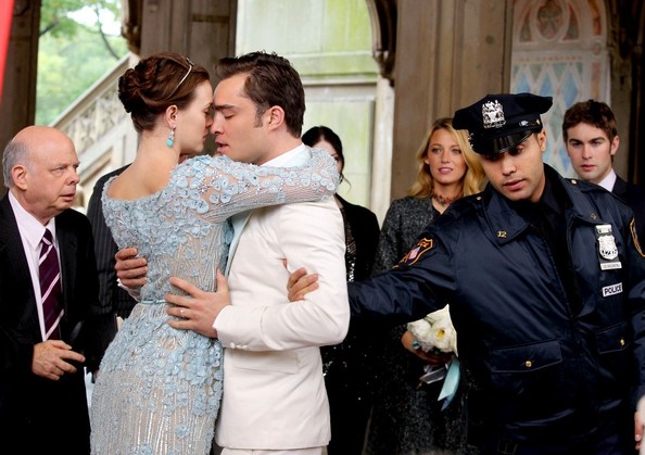 gossipgirlfilmsaweddingdiylkfa7k2_l.jpg (72.79 Kb)