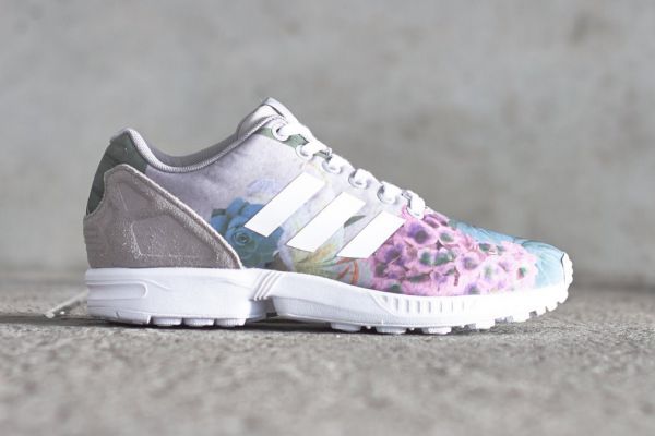 krossovki-adidas-floral-zx-flux-01.jpg (25.96 Kb)
