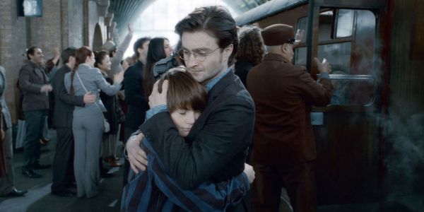 landscape-1445606246-harry-potter-epilogue1.jpg (26.63 Kb)