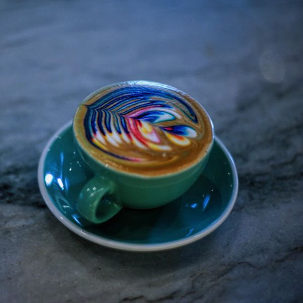 latte-art-food-dye-mason-salisbury-3.jpg (36.36 Kb)