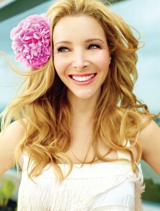 lisa-kudrow-in-more-magazine-july-august-2014-issue_3.jpg (58. Kb)