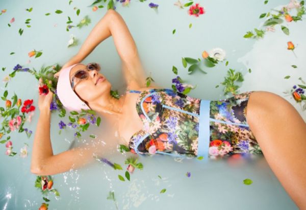 modcloth-liberty-london-swimsuits01-768x526.jpg (37.65 Kb)