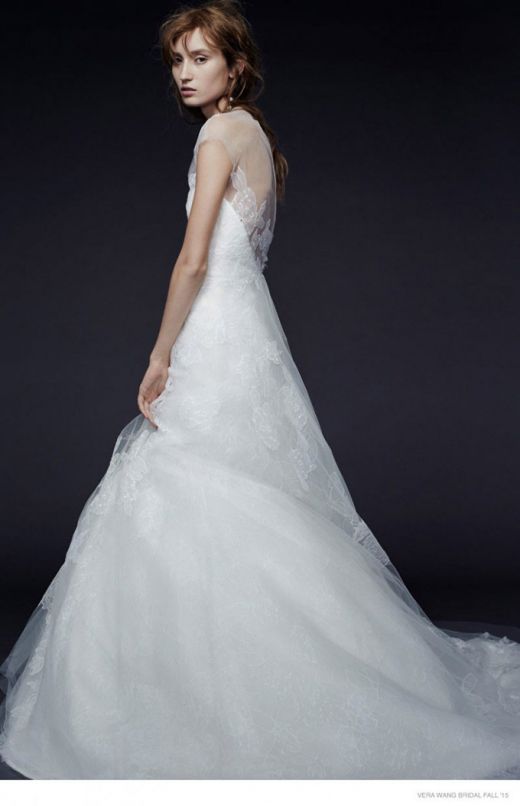 vera-wang-bridal-2015-fall-dresses02-774x1200.jpg (29.1 Kb)