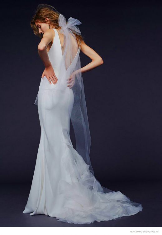 vera-wang-bridal-2015-fall-dresses05.jpg (27.37 Kb)