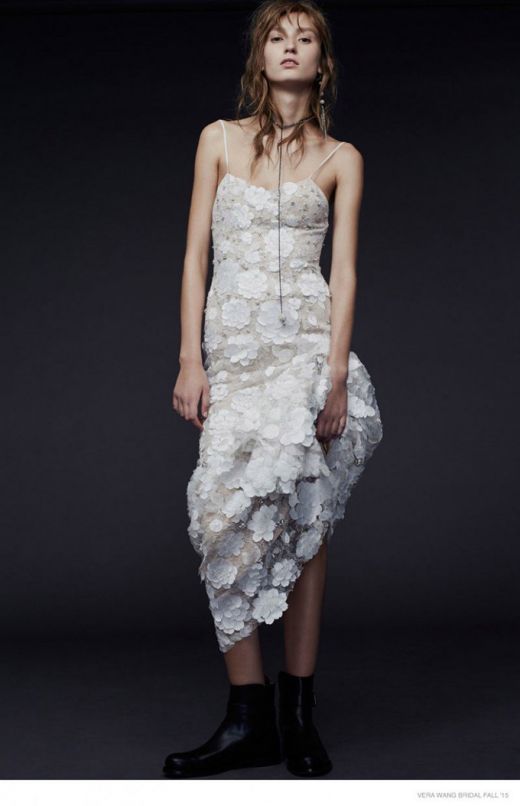 vera-wang-bridal-2015-fall-dresses11-774x1200.jpg (33.4 Kb)