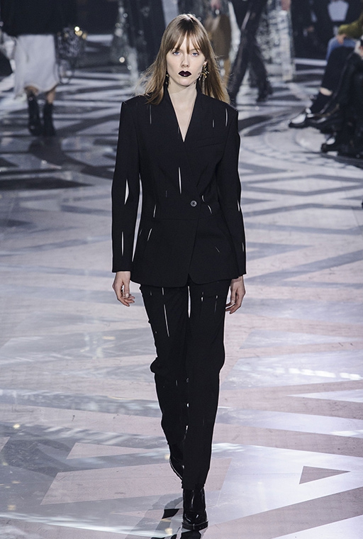 vuitton-rf16-0380.jpg (212.07 Kb)