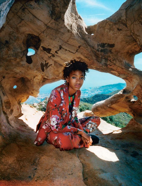 willow-smith-fluorescent-adolescent-body-image-1438617865.jpg (94.46 Kb)