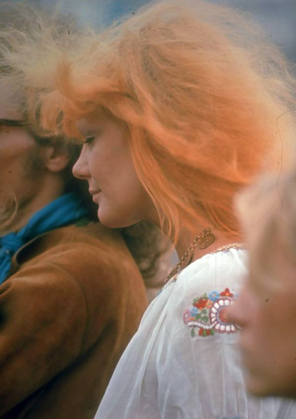 woodstock-women-fashion-1969-70__880.jpg (45.88 Kb)