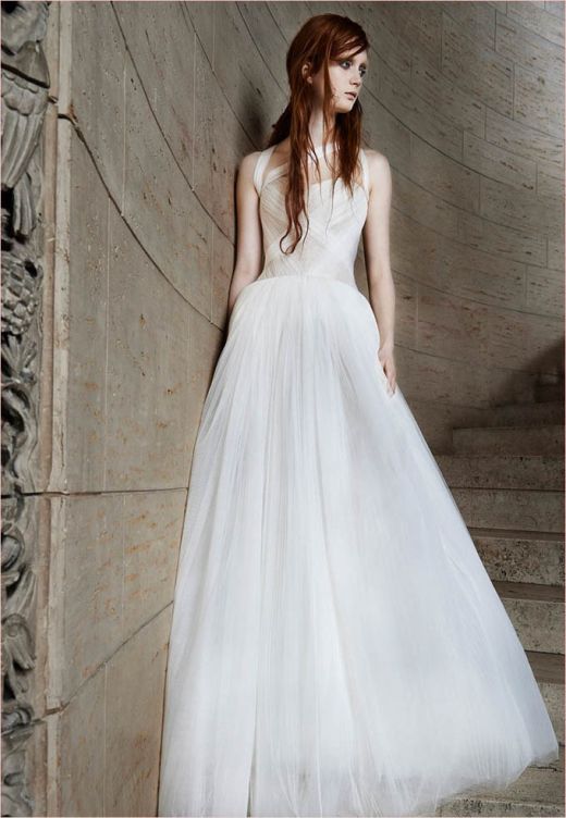 vera-wang-bridal-spring-2015-dresses11.jpg (56.89 Kb)