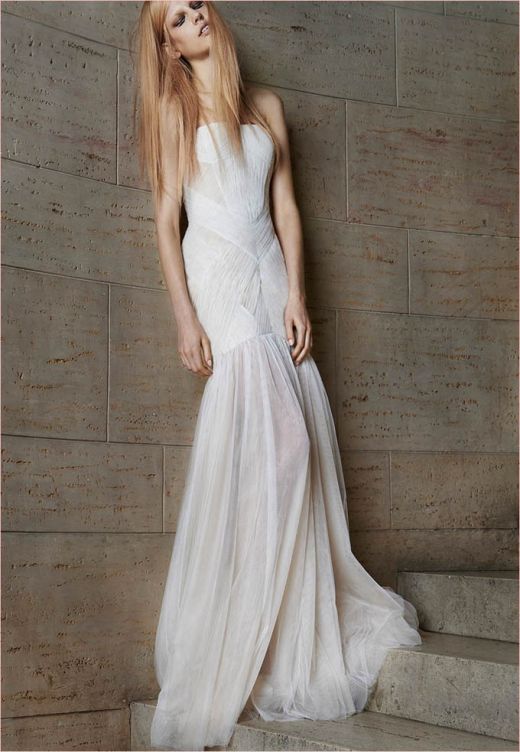 vera-wang-bridal-spring-2015-dresses21.jpg (62.14 Kb)