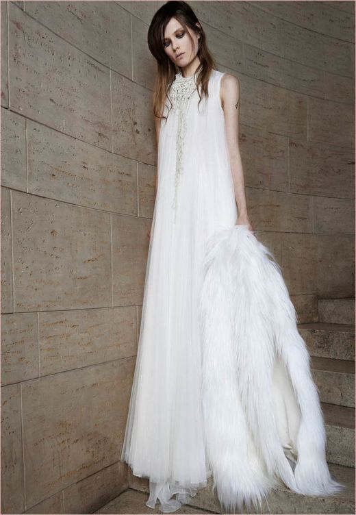 vera-wang-bridal-spring-2015-dresses4.jpg (55.44 Kb)