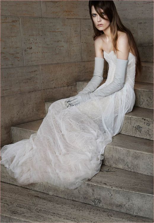 vera-wang-bridal-spring-2015-dresses5.jpg (68.95 Kb)