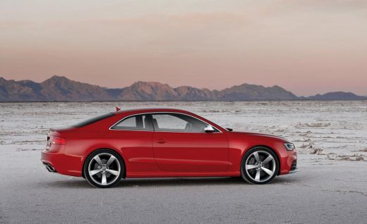 2013-audi-rs5-photo-gallery-of-first-drive-review-from-car-and.jpg (23.43 Kb)
