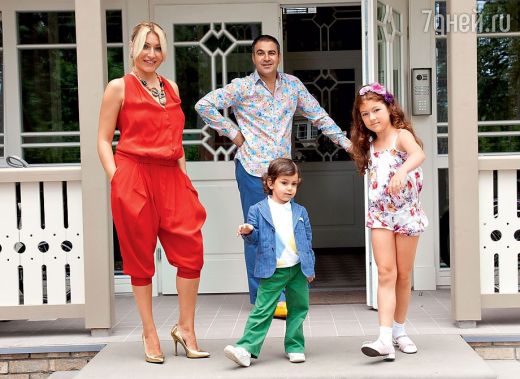 7e8c45f862d7ce15f191a5f9b4284_7d_35_martoros_f04_fmt.jpg (46.93 Kb)