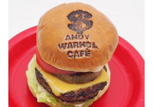 andy-warhol-pop-up-cafe-opens-tokyo-01.jpg (25.74 Kb)