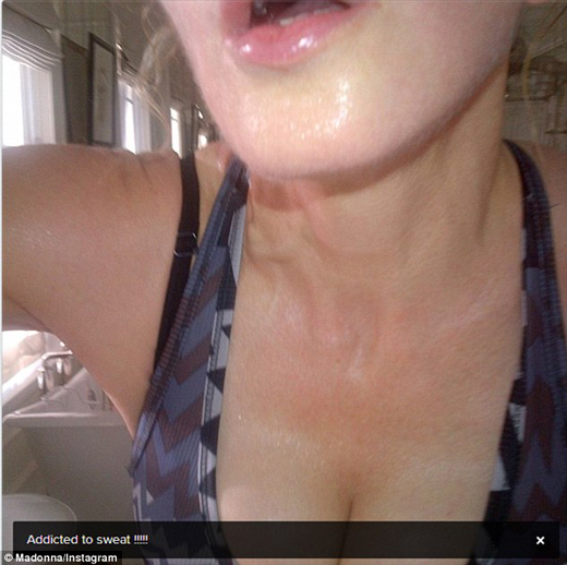 article-2276797-177dd4f0000005dc-840_632x629.jpg (179.36 Kb)