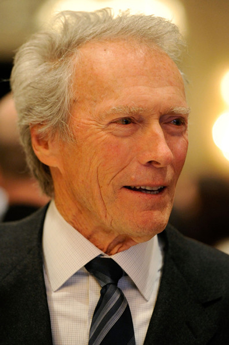 clinteastwood12thannualafiawardsreceptionwzp82meyibxl.jpg (216.21 Kb)