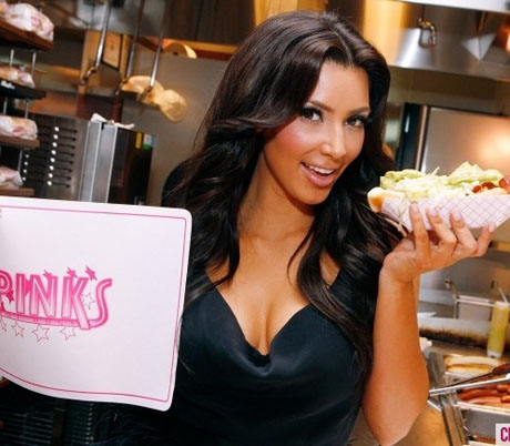 kim-kardashian-hotdog-eating-celebs-getty-580x435-e1341471322792.jpg (67.18 Kb)