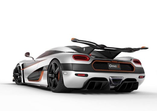 koenigsegg-one-1-3.jpg (19.29 Kb)