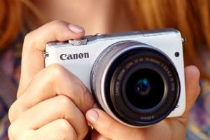 Canon EOS M10