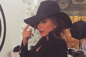 ��� �����