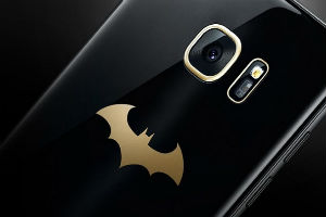 Samsung Galaxy S7 edge Injustice Edition