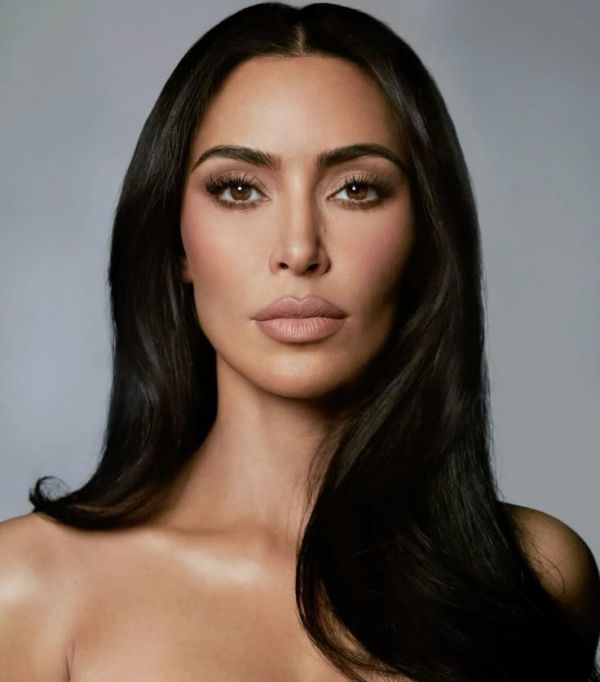 1071_kim_kardashyan.jpg (33.63 Kb)