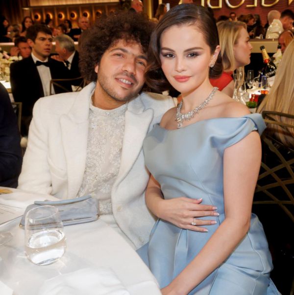 1502_selena_gomes_i_blanko.jpeg (52.91 Kb)