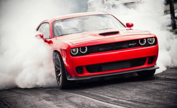 2015-dodge-challenger-srt-hellcat-photo-615334-s-986x603.jpg (37.35 Kb)