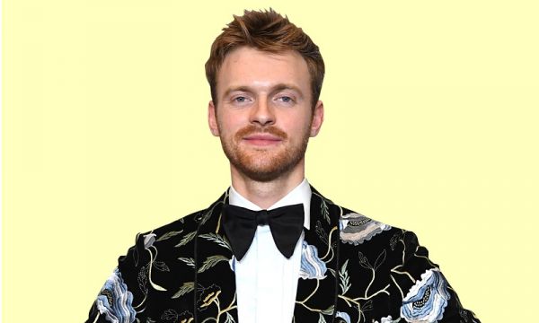 3364_finneas_okonnell.jpg (24.76 Kb)