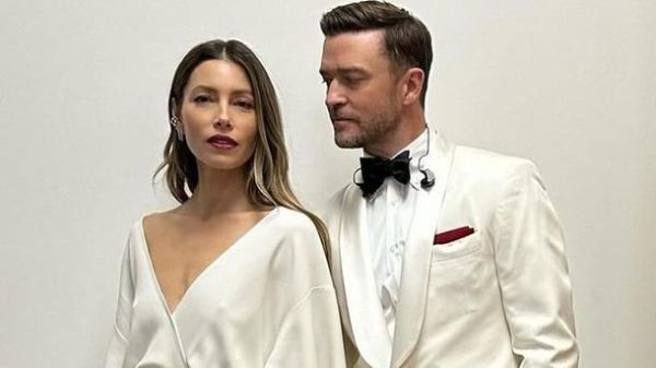 4102_dzhastin_timberleik_i_dzhessika_bil.jpg (23.23 Kb)