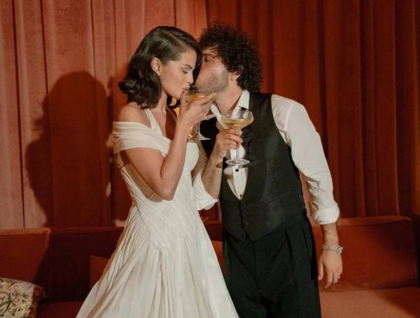 4266_selena_gomes_i_benni_vesillya.jpeg (35.71 Kb)