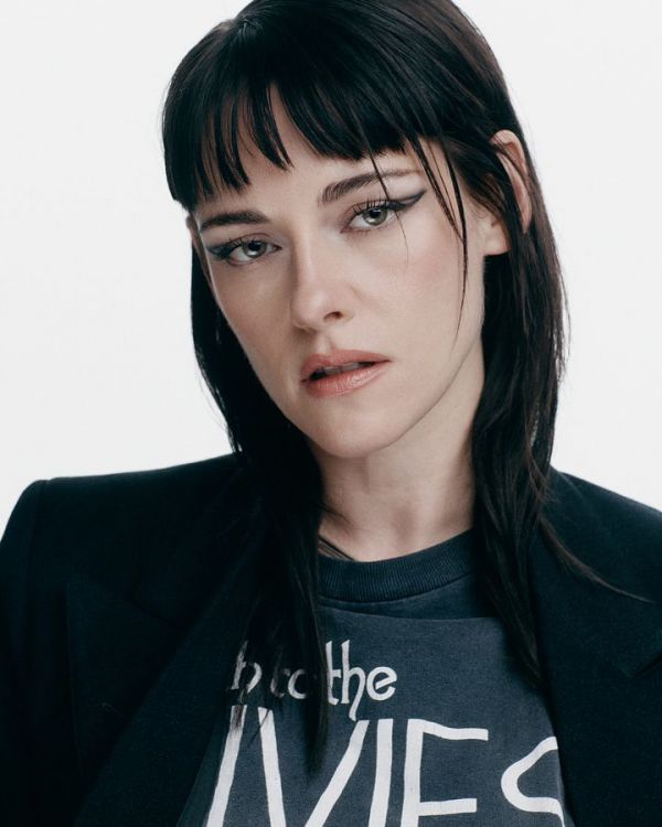 4521_kristen_styuart1.jpg (47.54 Kb)