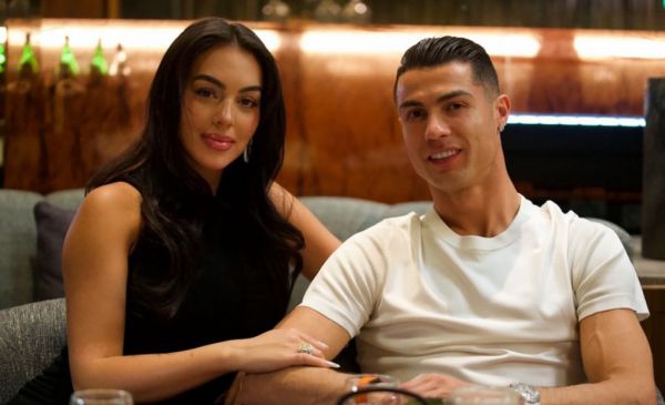 4598_krishtianu_ronaldu_i_dzhordzhina1.jpg (31.98 Kb)