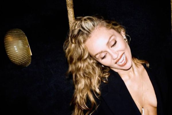 5104_maili_sairus1.jpg (27.5 Kb)