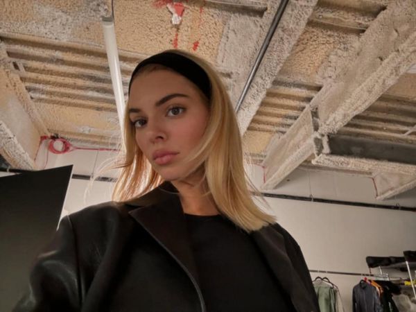 5321_kendall_dzhenner1.jpg (40.94 Kb)